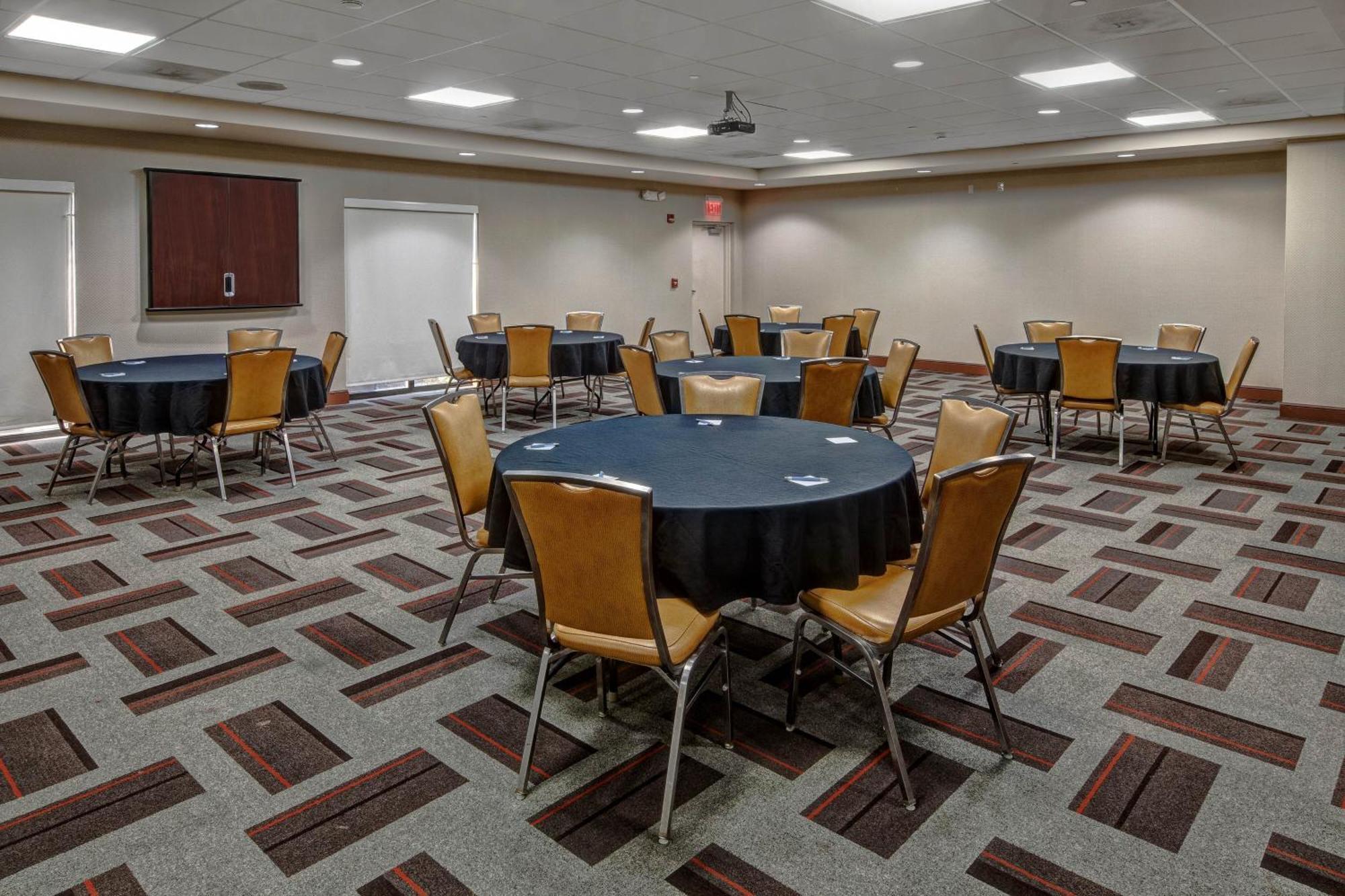Four Points Memphis Southwind Hotel Germantown Bagian luar foto