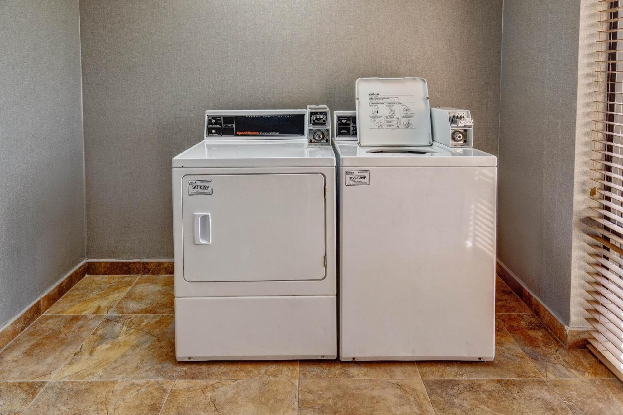Four Points Memphis Southwind Hotel Germantown Bagian luar foto